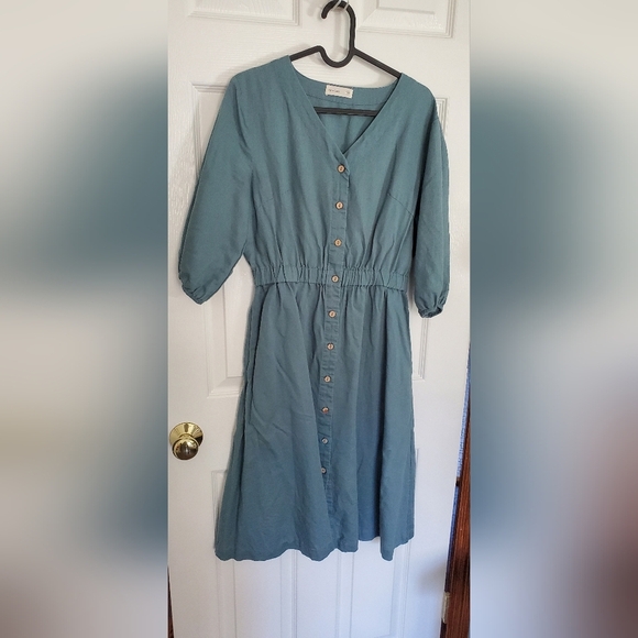 Grae Cove Dresses & Skirts - Grae Cove Button Down Dress Size Small